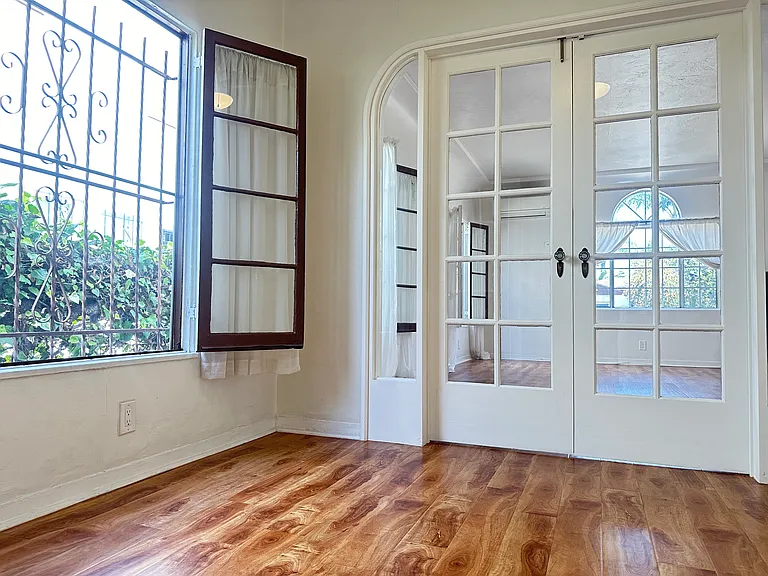 1607 S Sierra Bonita Ave — Photo 10