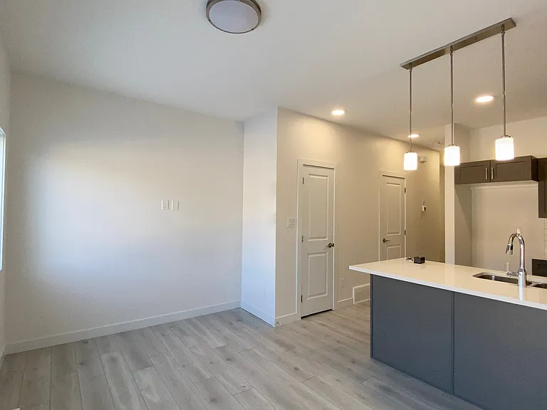 740 Daniels Way SW — Photo 8