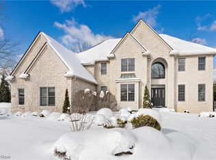 6442 Dorset Ln, Solon, OH 44139