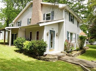 18008 Oak Ave, Lake Milton, OH 44429
