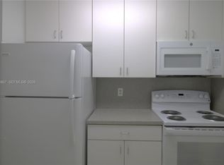 1225 NE 124th St APT 24B, North Miami, FL 33161