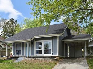 417 Down Hill Dr, Ballwin, MO