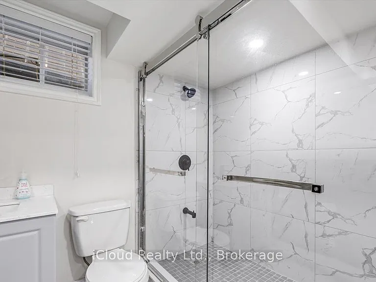 833 Farmstead Dr #BASEMENT — Photo 5