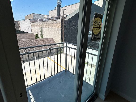 5th image of 45-12 211th St #1