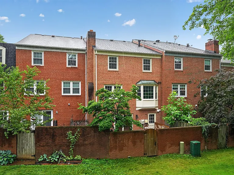 2204 N Tuckahoe St — Photo 30