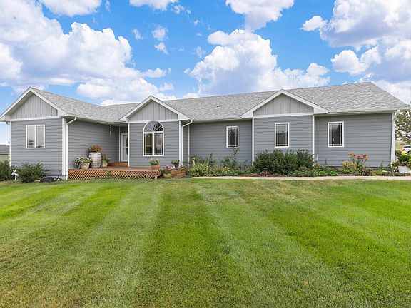 2nd image of 2358 Wildhorse Dr