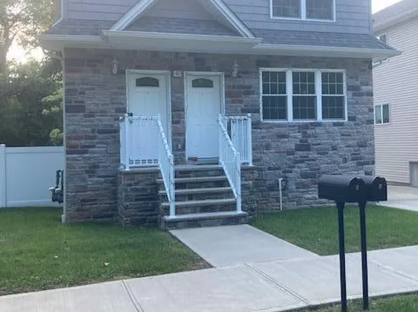40 Eugene St, Staten Island, NY 10309