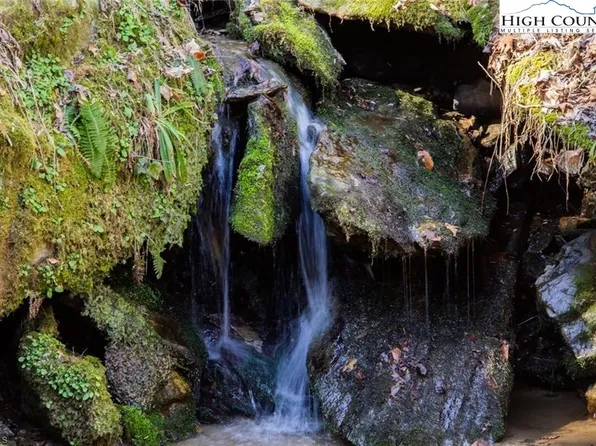 8076 Elk Creek Road, Deep Gap, NC 28618