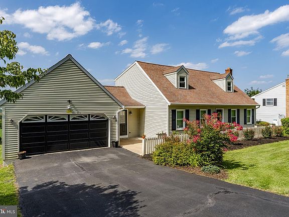 2nd image of 148 Valley View Dr