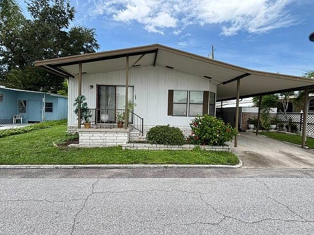 1st image of 2346 Druid Rd #122