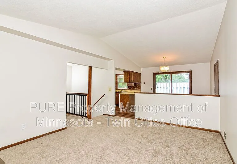 7441 Major Ave N — Photo 3
