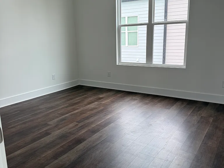 518 Motivation Cir NW — Photo 11