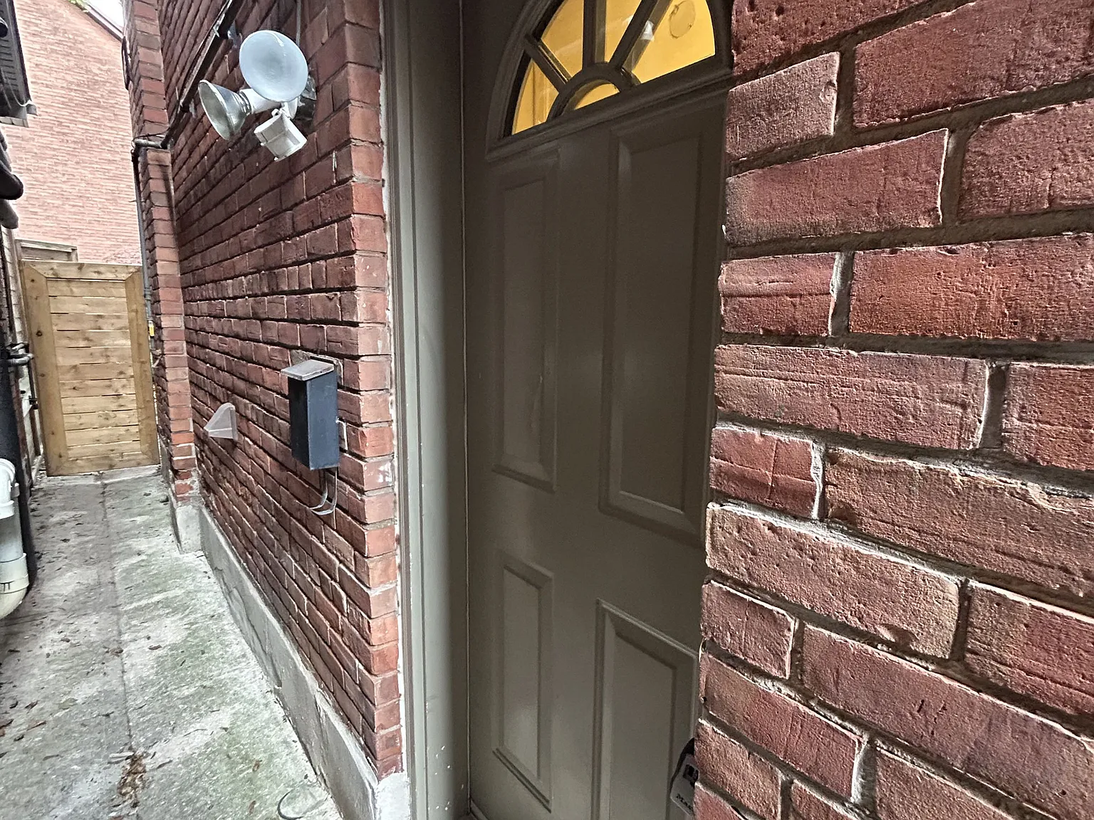 1 bed, $1,400 — Photo 2