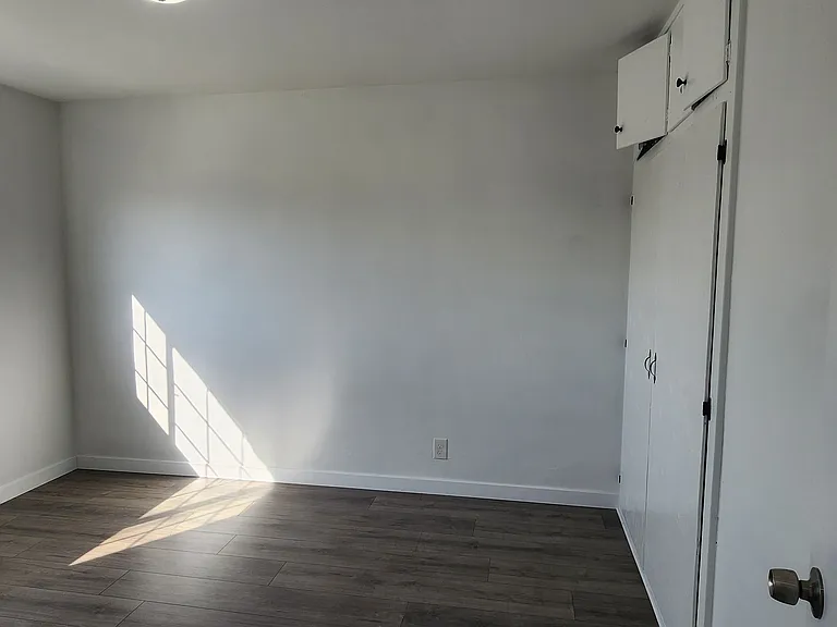 8161 Evergreen Ave #B — Photo 15