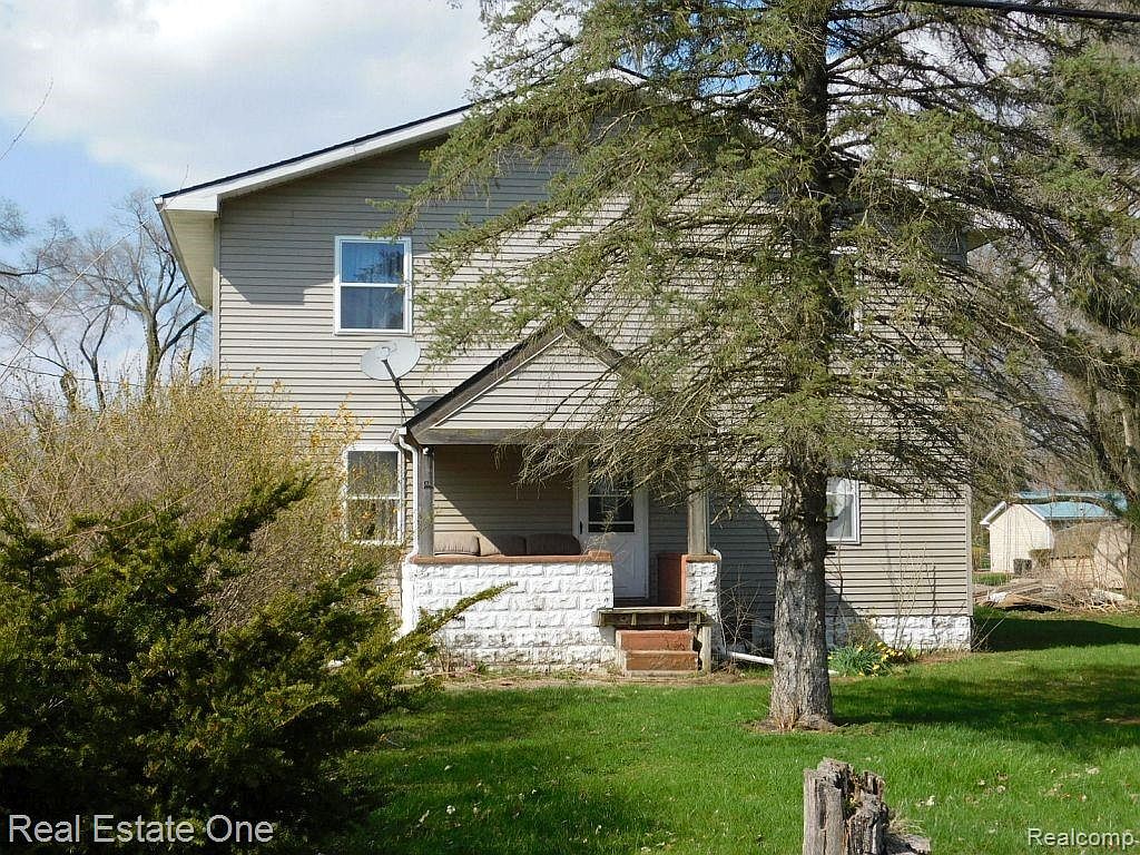 2958 Dixiebrook St Erie Mi 48133 Mls 2210026215 Zillow