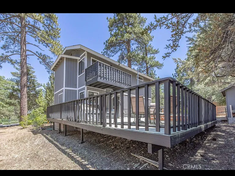 630 Holmes Ln — Photo 35