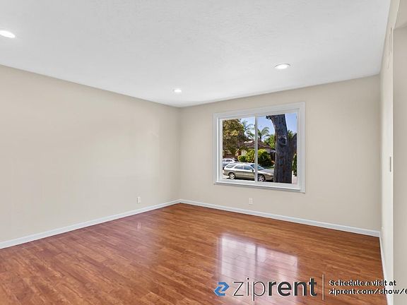 5th image of 270 Moraga Way
