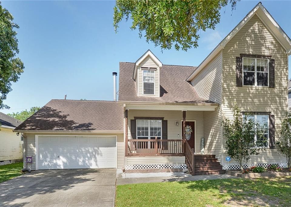 1st image of 212 Madewood Dr
