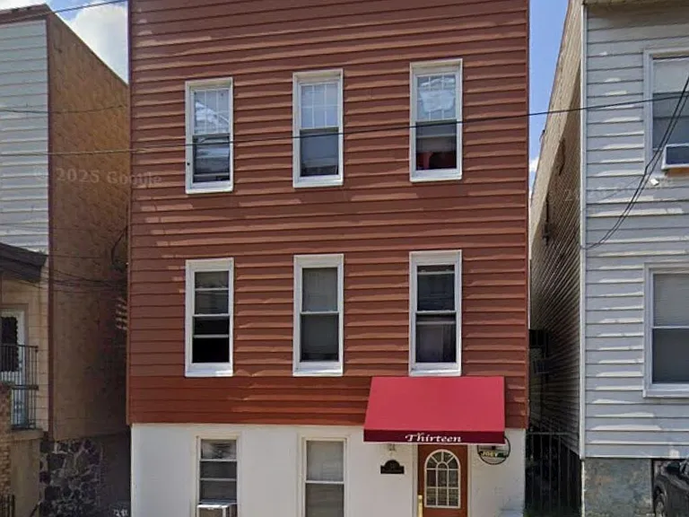 13 Columbia Ave #5 — Photo 1