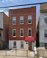 13 Columbia Avenue