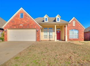 3327 S 207th East Ave, Broken Arrow, OK 74014