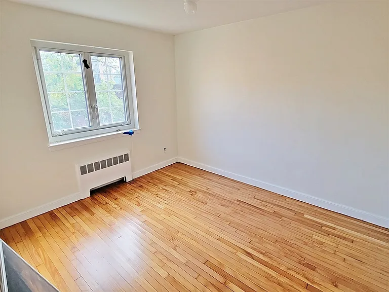 28 Saint Paul St #5 — Photo 14