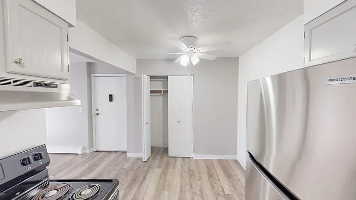 Building Photo - 1106 Bozeman Dr #3