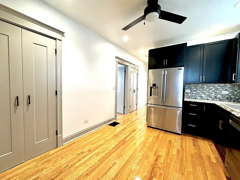 2424 N Mozart St #1 — Photo 22