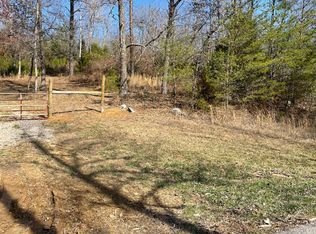 1752 Wonderland Rd, Upton, KY 42784