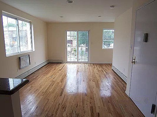 1st image of 1289 E 93rd St #2