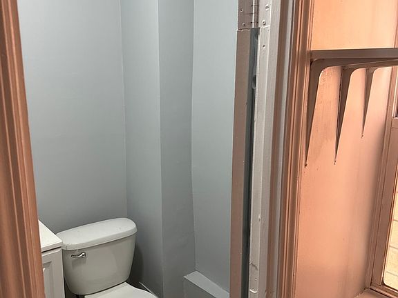 5th image of 119 Ludlow St APT 2EF