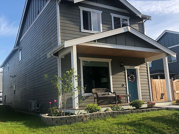 2nd image of 1733 NW 6th Ave
