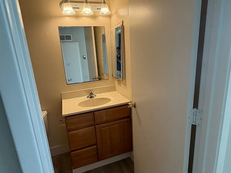 2712 Adeline St #A — Photo 17