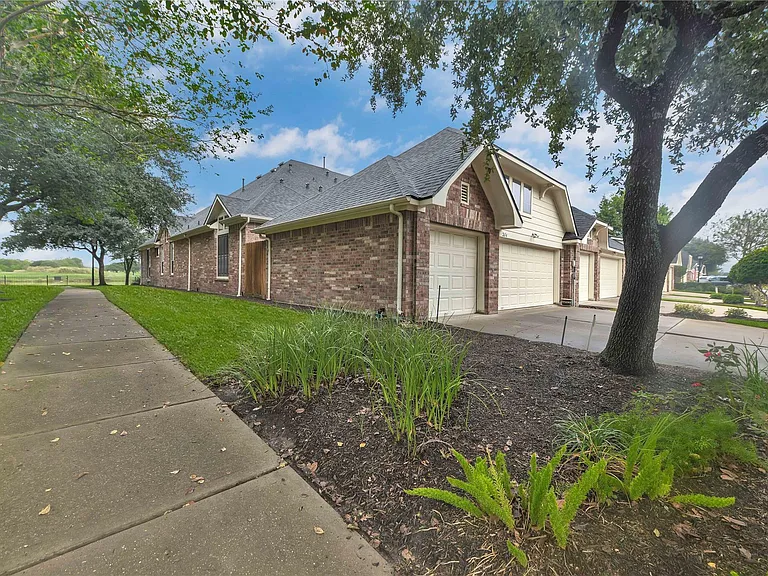 2634 Arbor Hill Ln — Photo 29