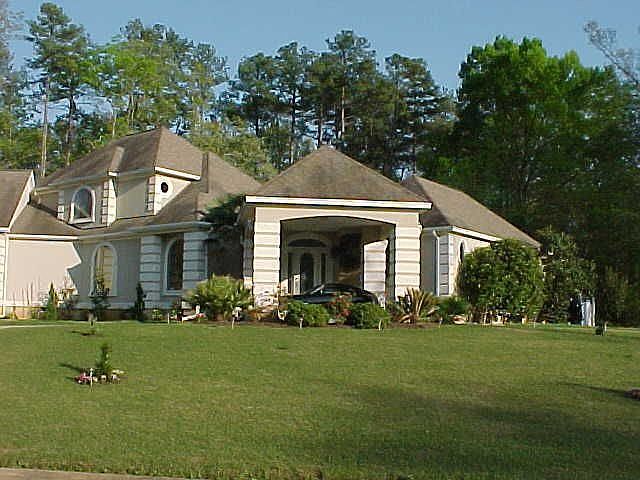 Front Entry and yard