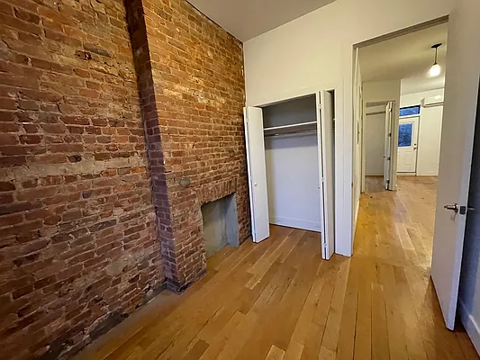 Rented by Yup Realty LLC | media 9