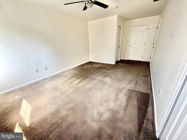 5701 Essex Ln — Photo 27
