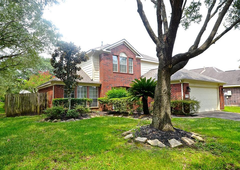 1st image of 4830 Silverlake Dr