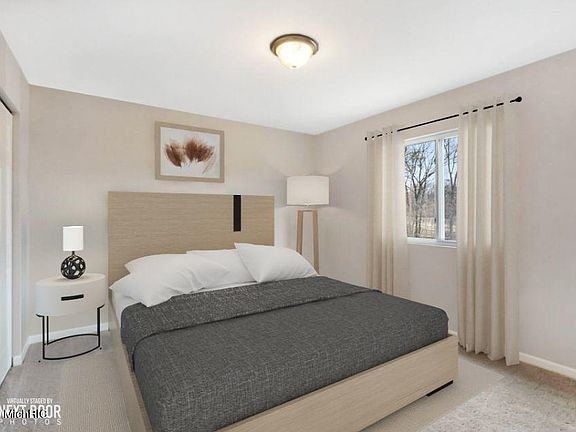 5th image of 1683 Southpointe Trl