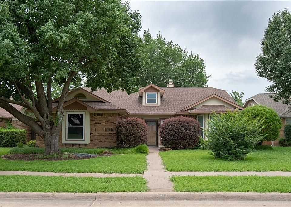 1st image of 2320 Salerno Dr