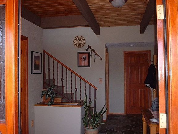 Front Entry Welcome!