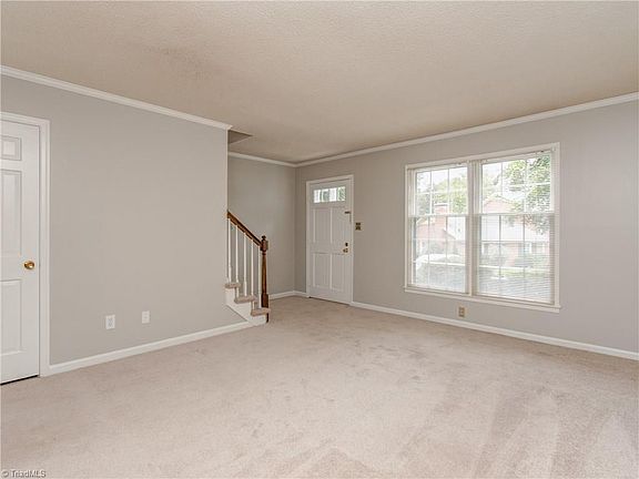 5th image of 4616 E Lawndale Dr