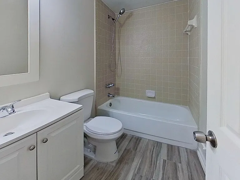 7607 Melissa Ct N — Photo 10