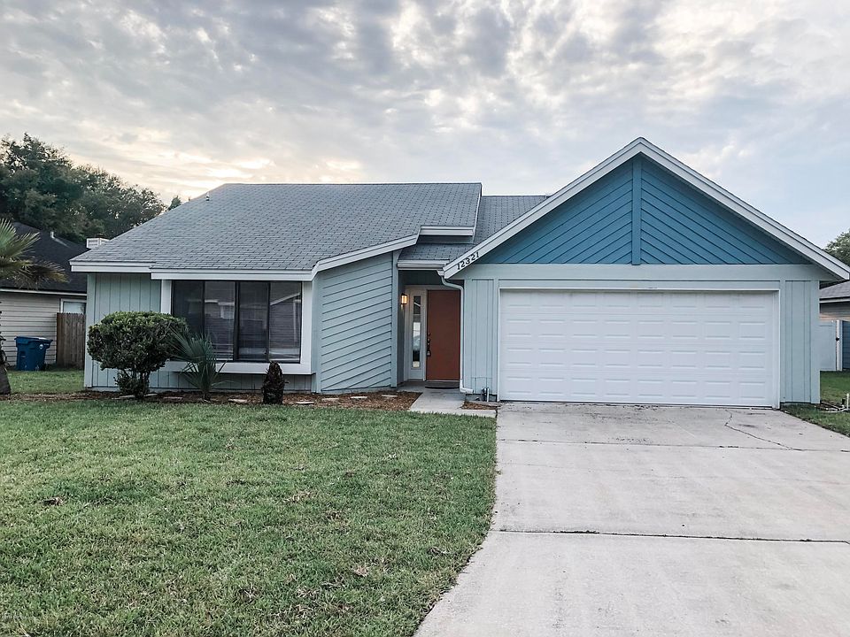 1st image of 12321 Cobblestone Cir S