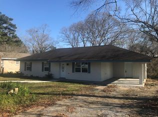 67 Burgetown Rd, Carriere, MS 39426