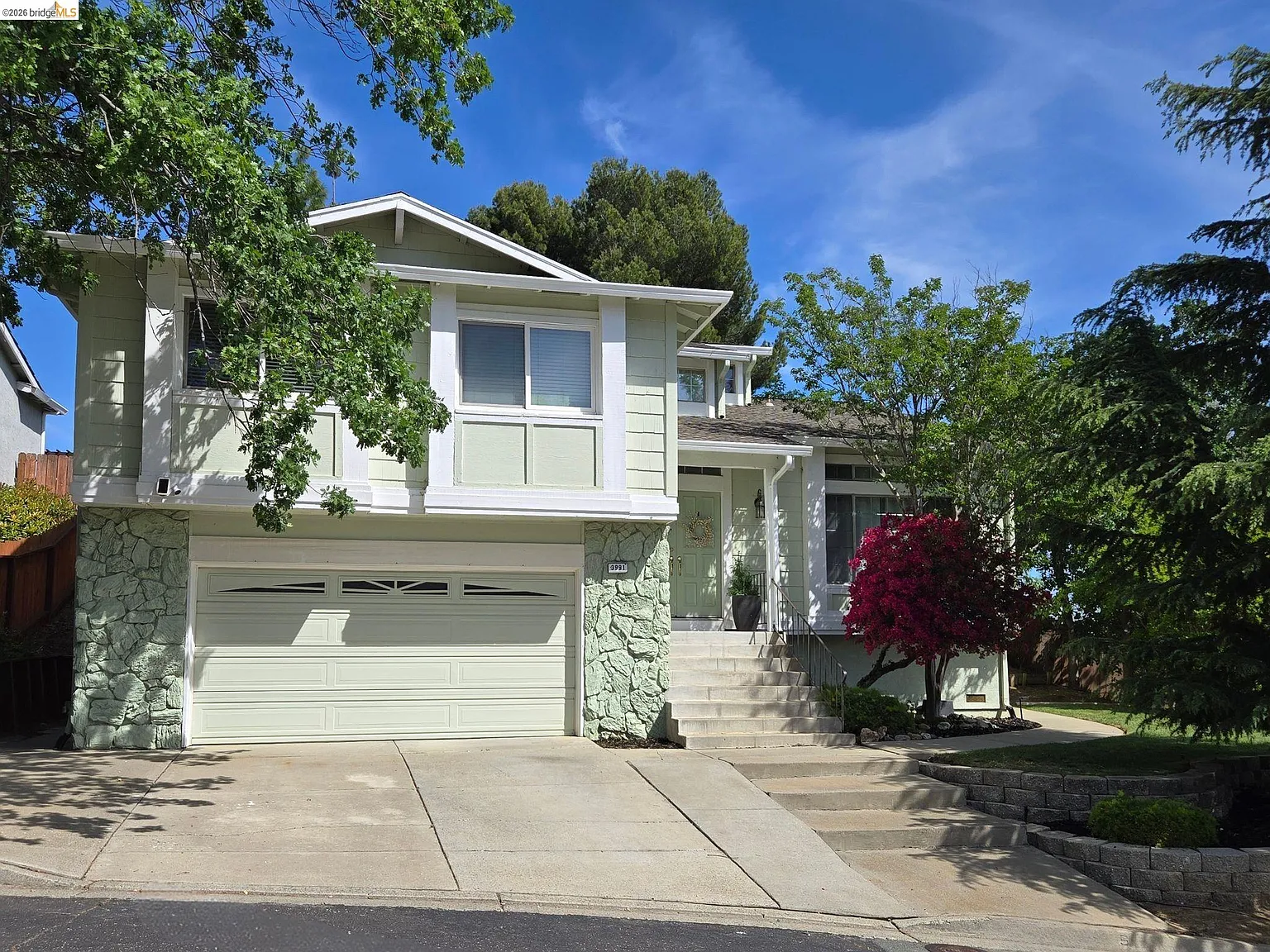 3991 Alta Vista Cir photo 1