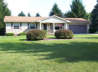 1183 Stonehenge Rd, Flint, MI 48532