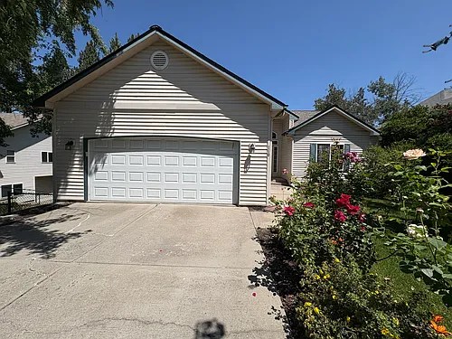 110 W Moran View Ave Photo 1