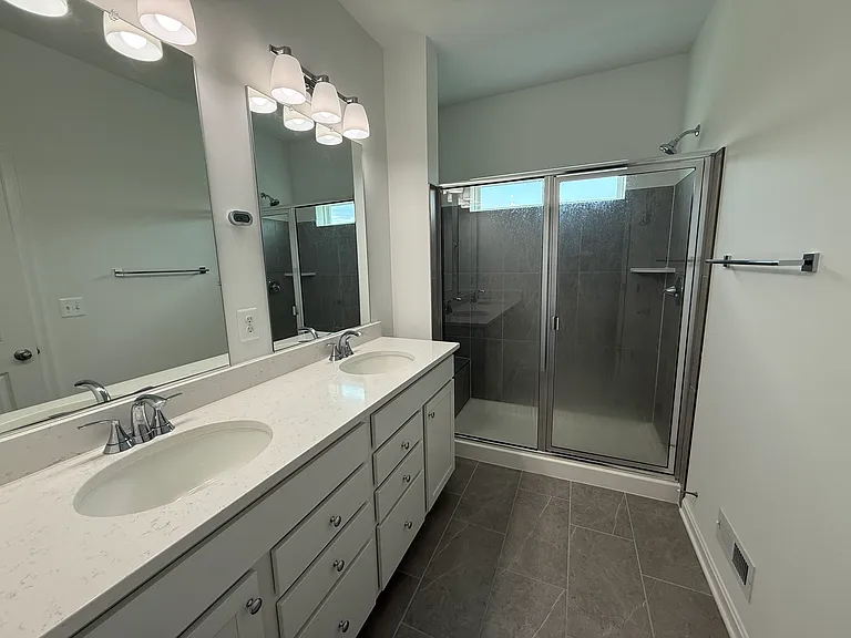 534 Rosemary Cir — Photo 18