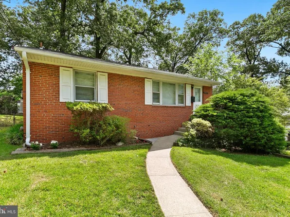 9717 48th Pl, College Park, MD 20740